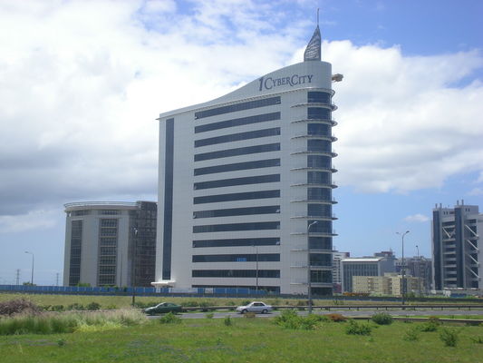 সাটিন স্ক্র্যাচ ফ্রি Antistatic টেক্সচার মেটাল প্যানেল কার্টেন প্রাচীর Bespoke ডিজাইন সরবরাহকারী